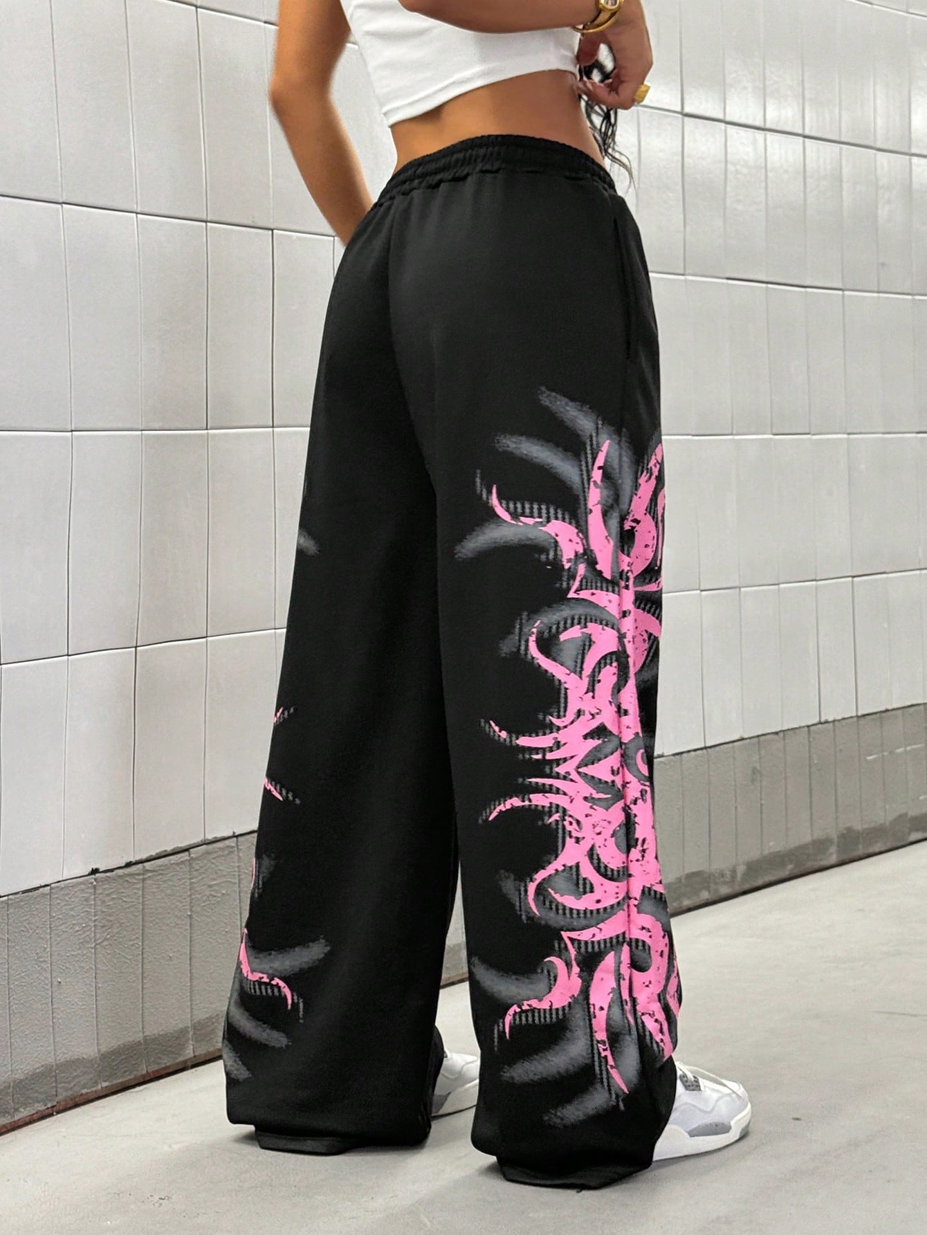 Streethx Women'S Black Dark Punk Streetwear Oversized Music Festival Pink Gothic Print Pants, Spring/Summer